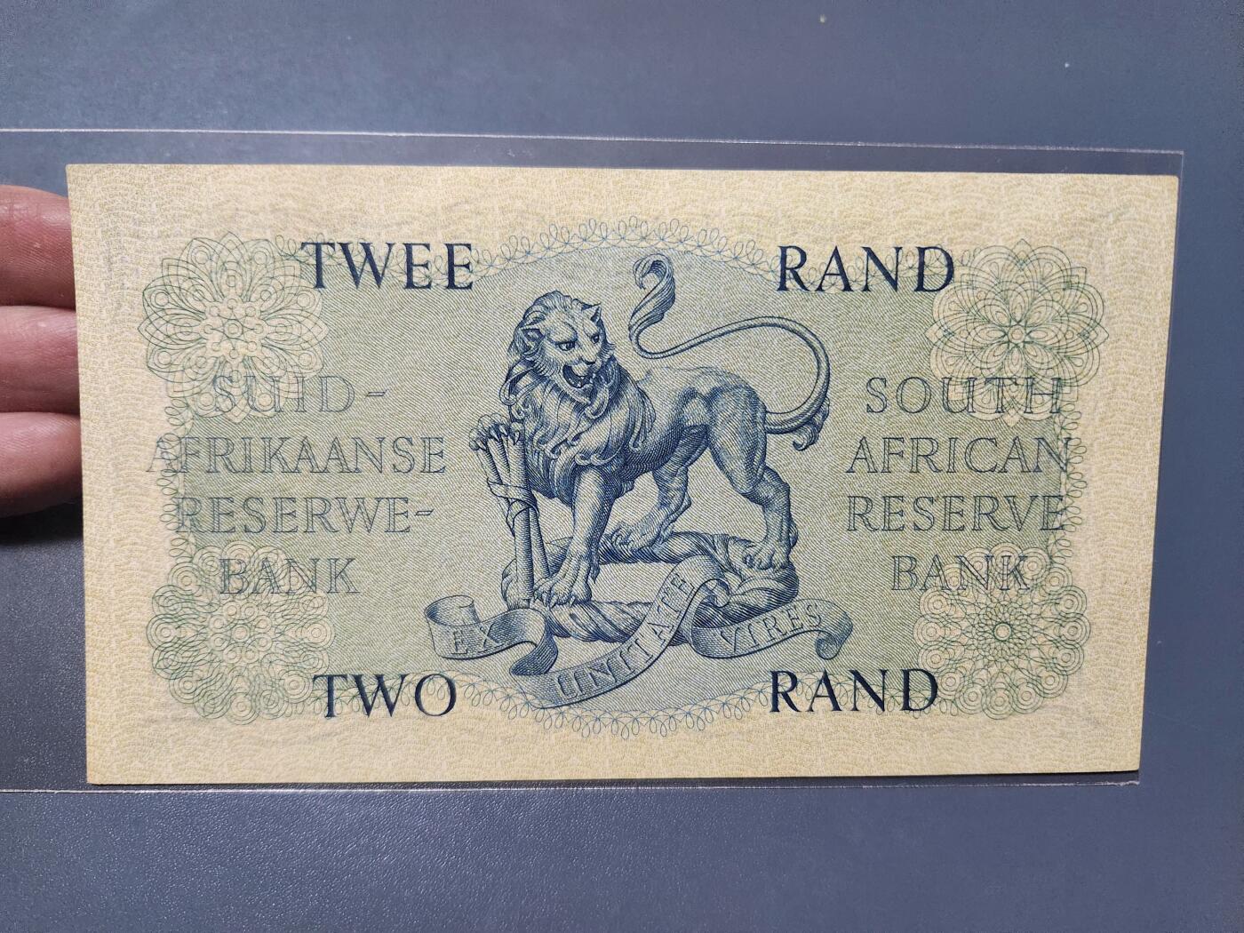 2月5号晚上8点 外国纸币自动截拍第18场