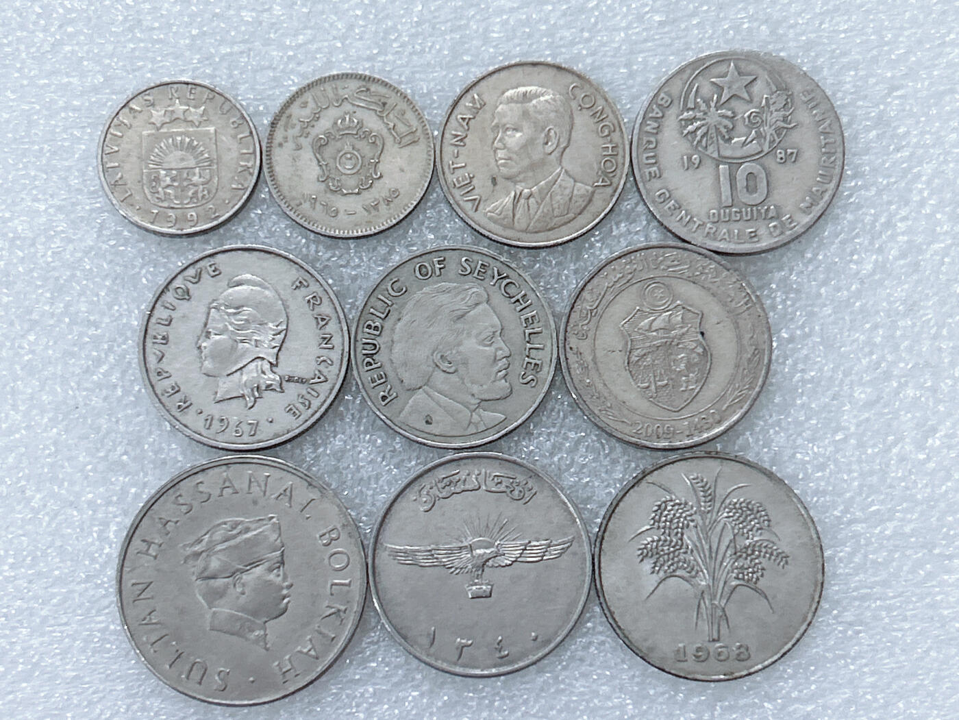 第一海外回流一元起拍收藏 散集专场  第300期 散币一组 10枚