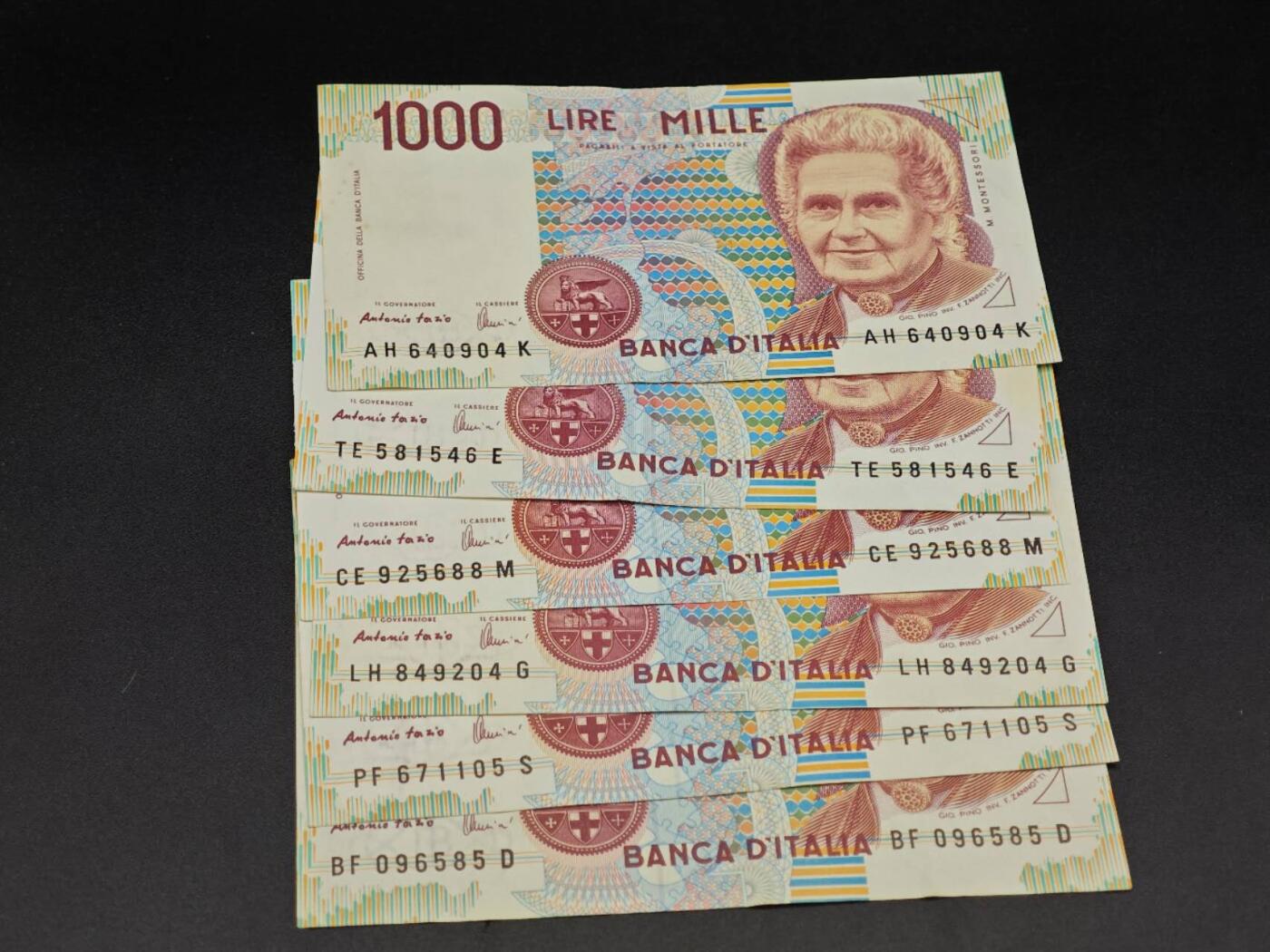 【淘币小摊】实时拍第八百六十四拍   无佣金纸币福利场   年前最后一周 之前的预留小年前全部发出 请更换最新收货地址 