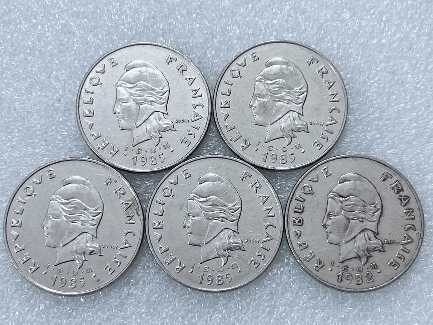 第一海外回流一元起拍收藏 散集专场  第300期 法属喀里多尼亚50法郎硬币 5枚