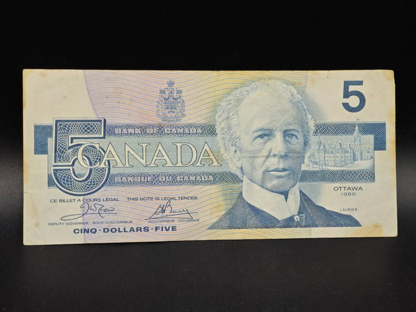 【淘币小摊】实时拍第八百六十四拍   无佣金纸币福利场   年前最后一周 之前的预留小年前全部发出 请更换最新收货地址 