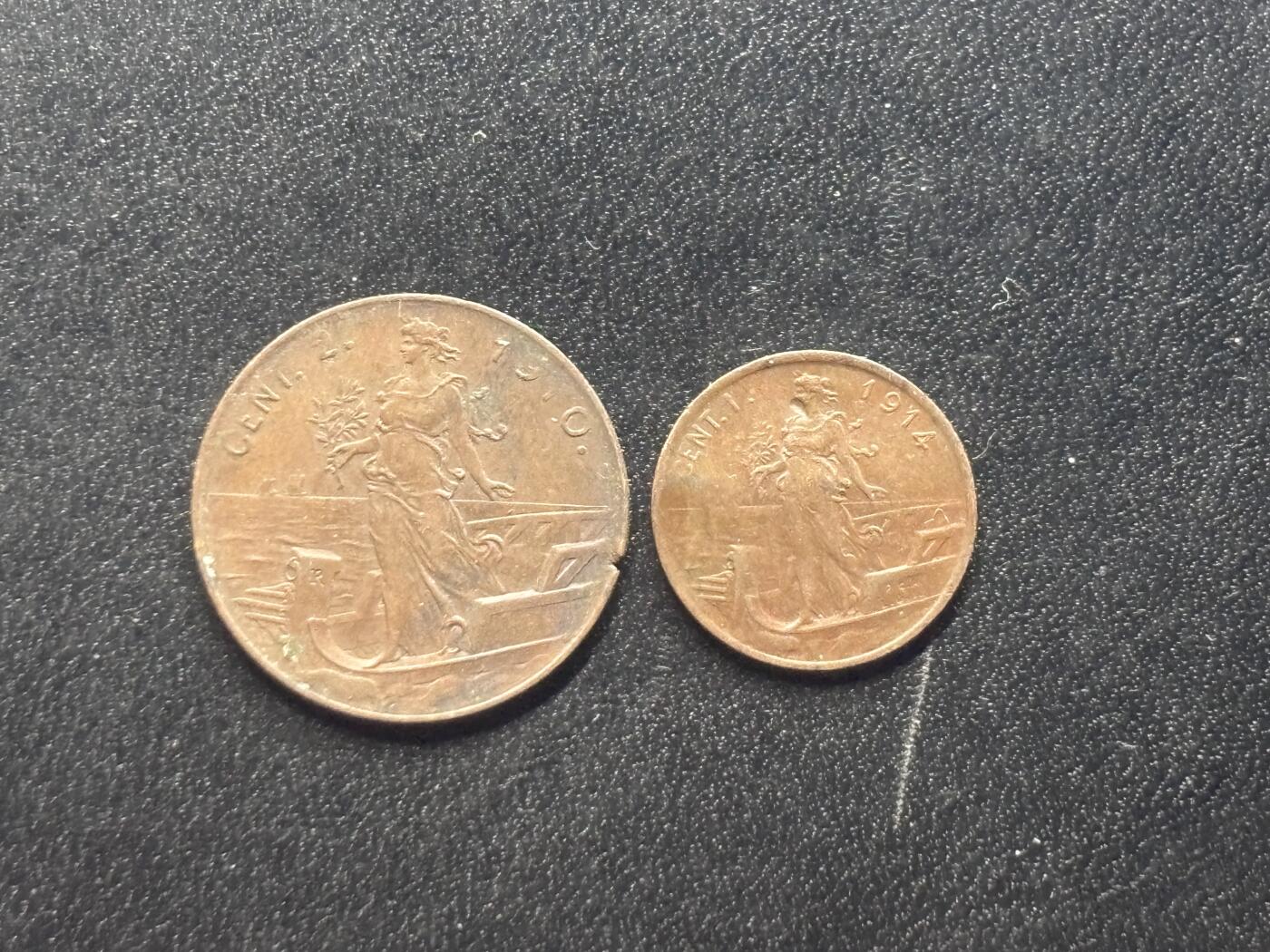 邮泉阁限时拍卖第四十一场（硬币在国外。请付邮费6元。） 意大利王国维克托·伊曼纽尔三世国王拿花2枚