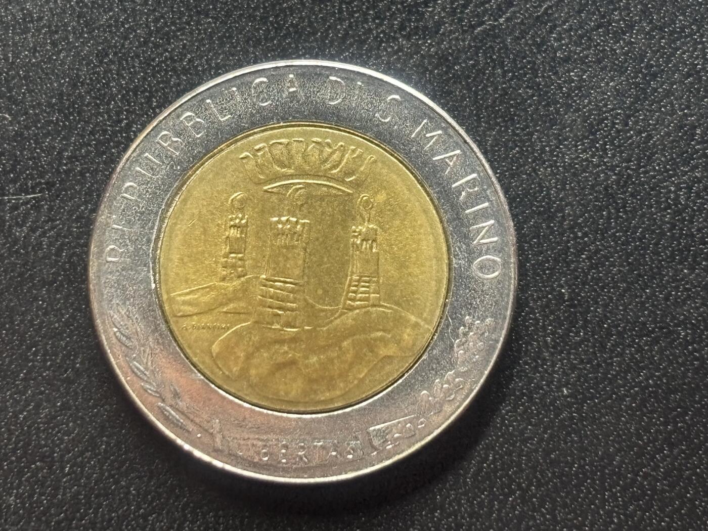 邮泉阁限时拍卖第四十一场（硬币在国外。请付邮费6元。） 圣马力诺1982年500里拉