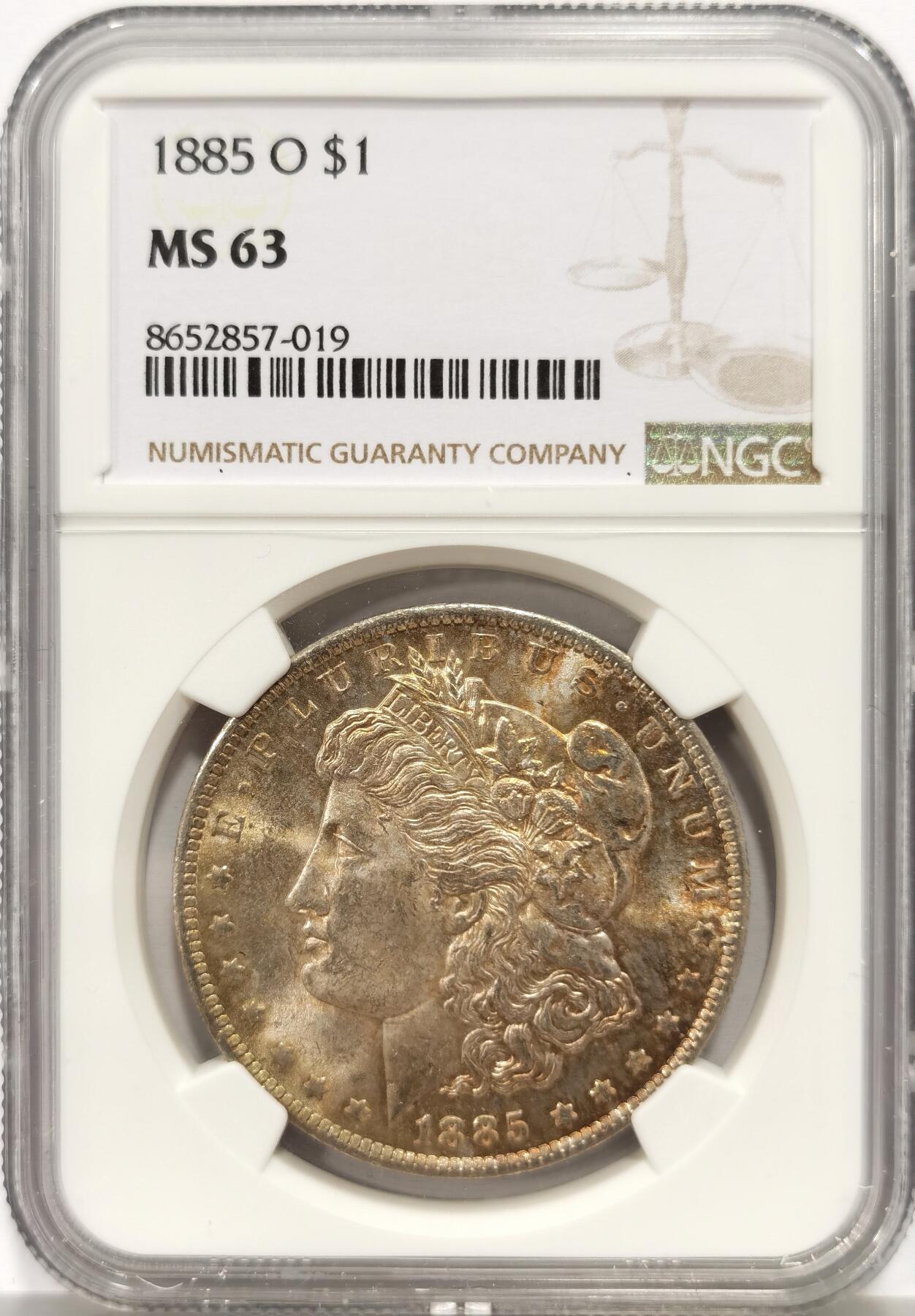 博洋堂“心向春光”2月精品大拍专场暨第160期（全场包邮） NGC MS63 美国1885年摩根银币，卷首极品五彩，背面凝霜转光，状态很好。