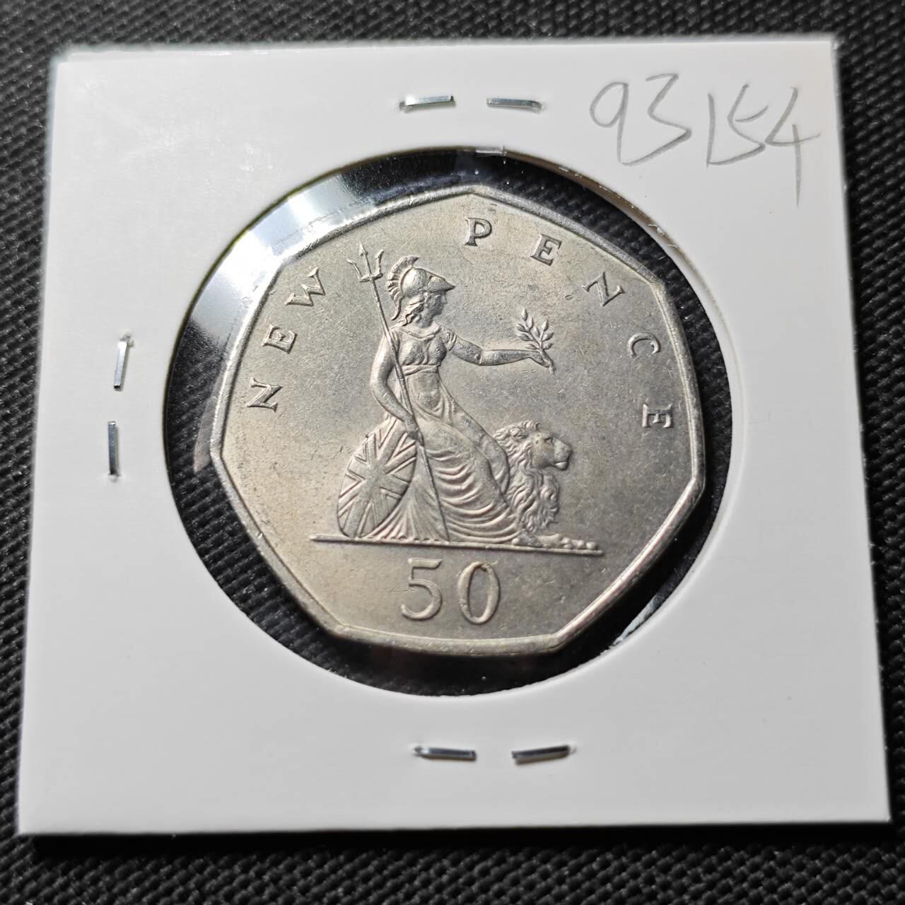 KK钱币收藏小铺  第393期  2月预留时间 周末发货  1969英国50大便士 好品