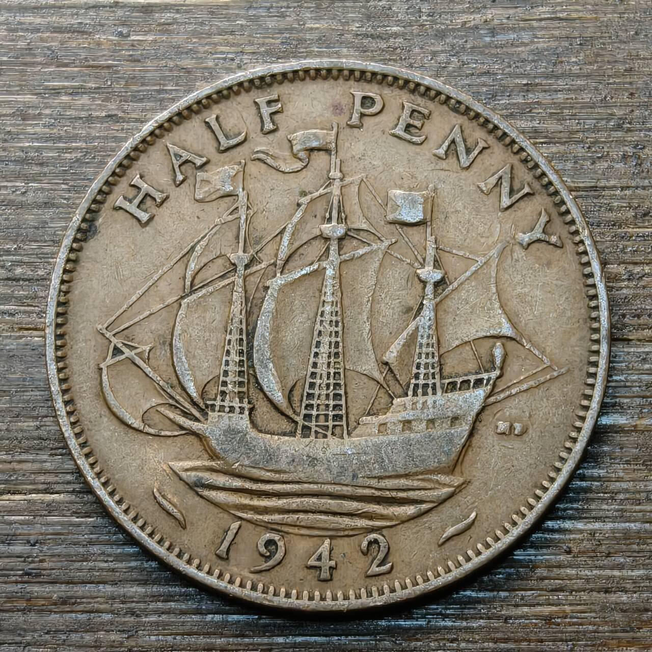 【铜匠收藏】★第146★散币专场 不寄存，30包邮。不满30元，支付5元运费。《接受代拍 代送NGC评级》 19【无寄存】1942年  英国半便士 铜币 乔冶六世帆船