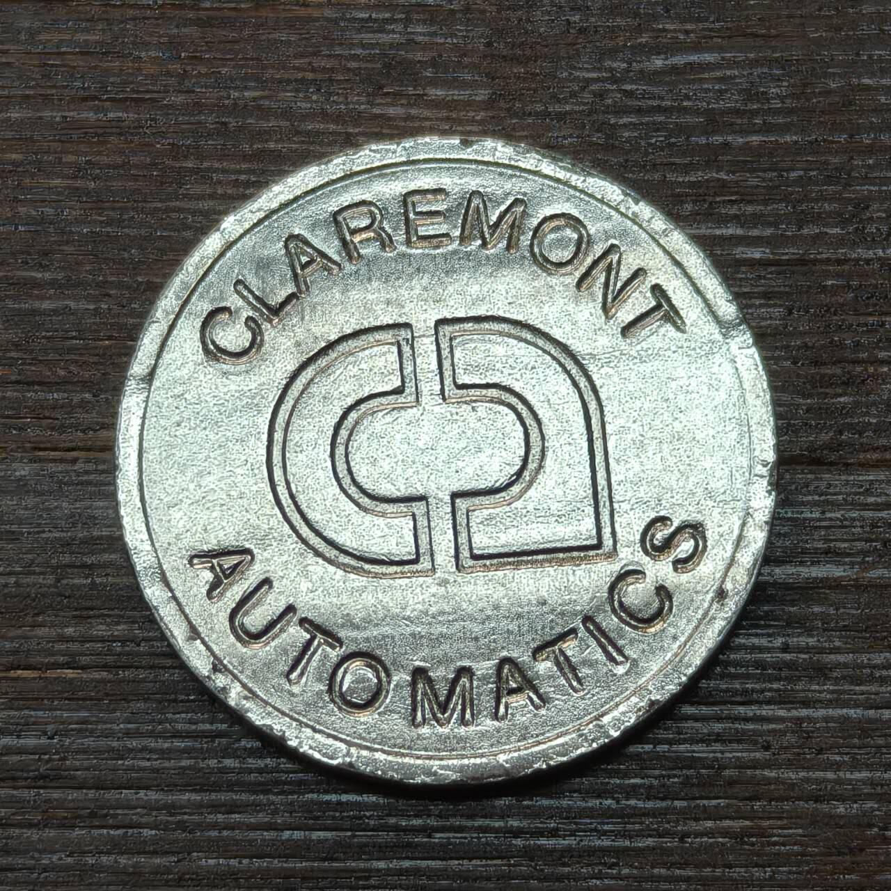 【铜匠收藏】★第146★散币专场 不寄存，30包邮。不满30元，支付5元运费。《接受代拍 代送NGC评级》 9【无寄存】英国 带卡槽代币一枚