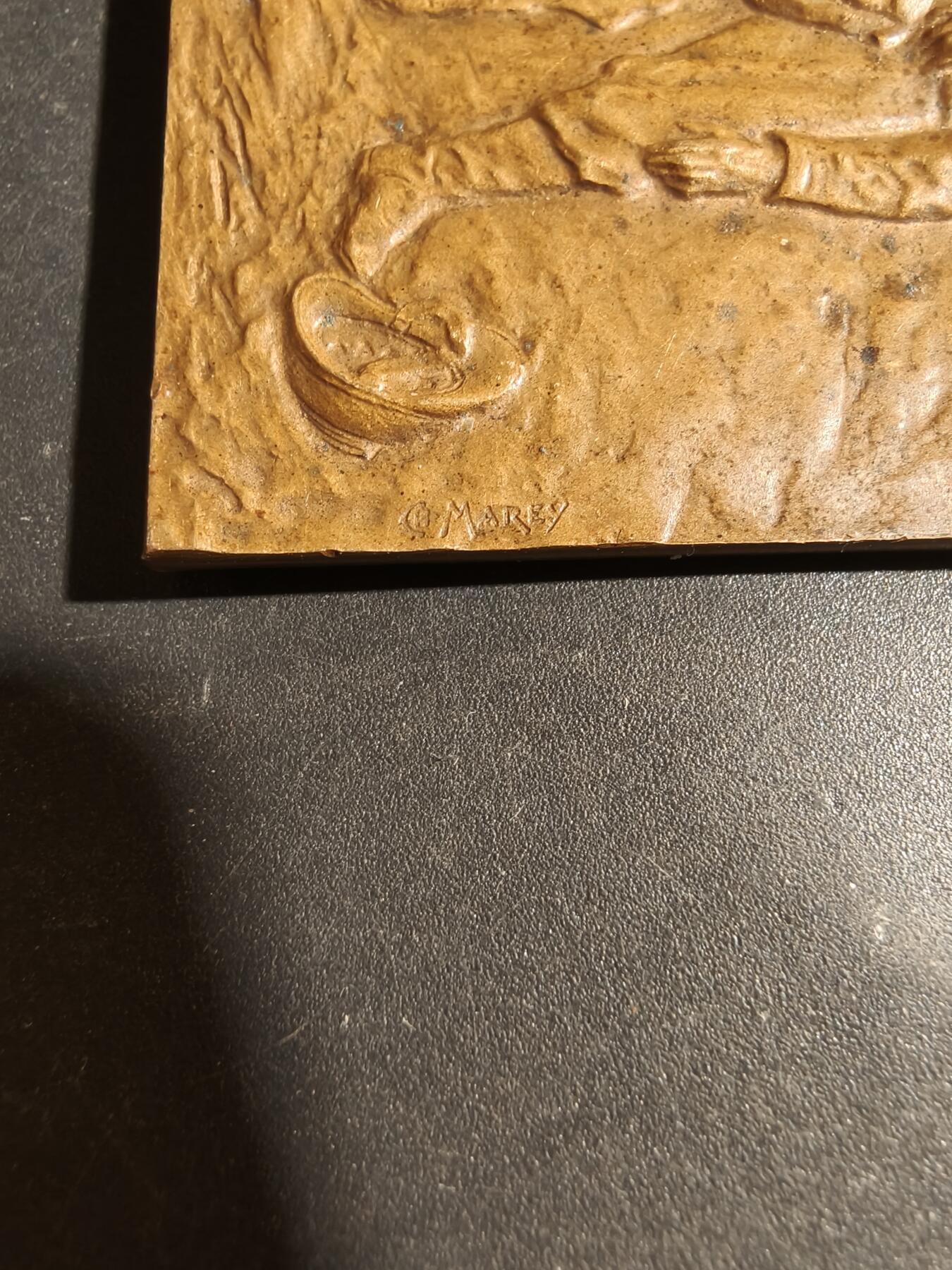 老王徽章第180期 法国牺牲的消防员方形大铜章     G.Marey作品    尺寸46×64mm     重量78.1g