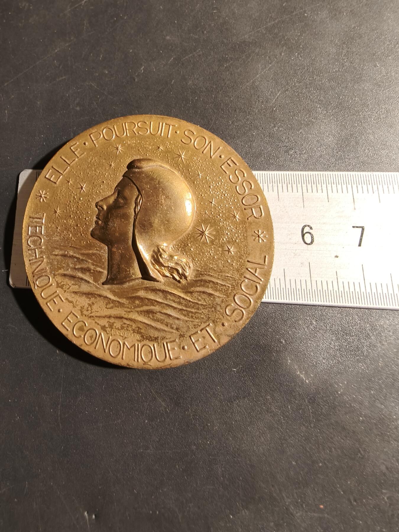 老王徽章第180期