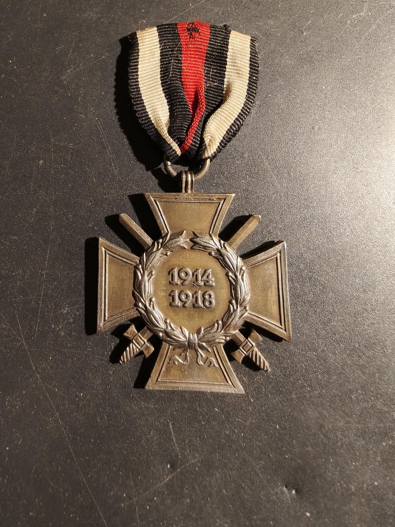 老王徽章第180期 德国一战兴登堡十字奖章    带厂标