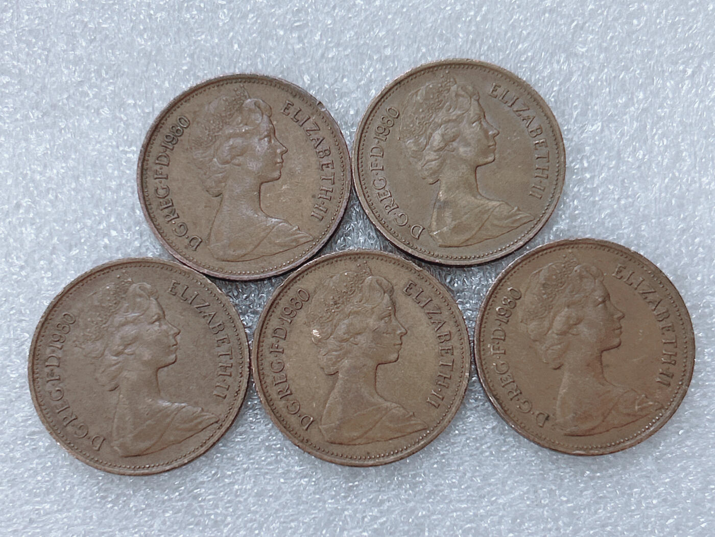 第一海外回流一元起拍收藏 散集专场  第299期 英国1980年2便士硬币 5枚