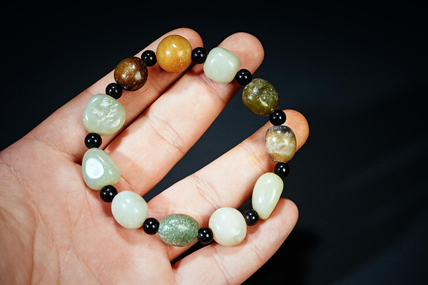 上海都达杂项专场二十一（全场包邮） 天然和田玉籽料手串90-78