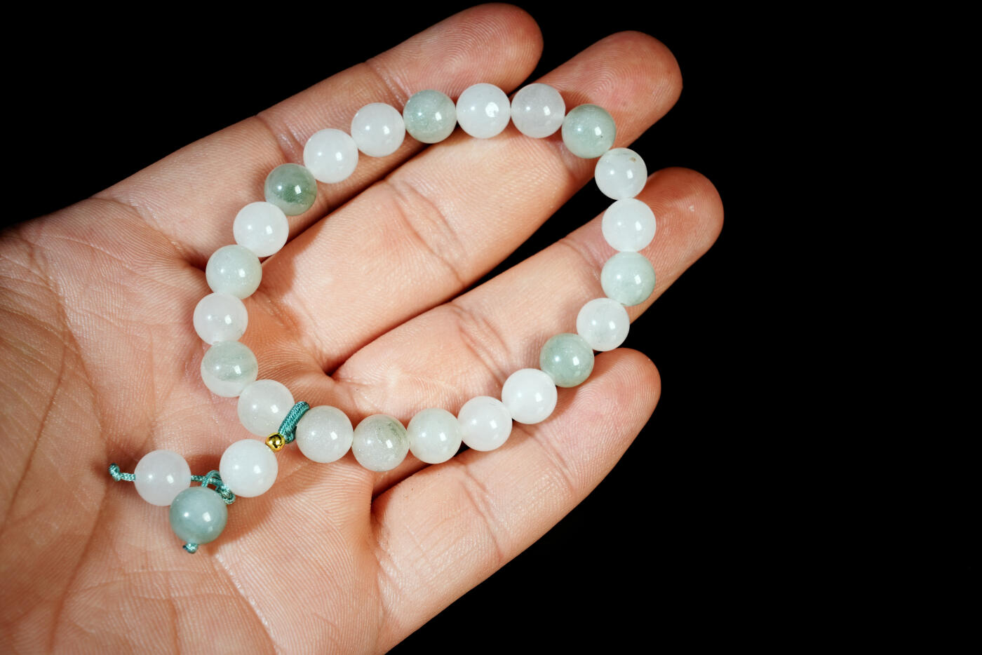 上海都达杂项专场二十八【全场包邮】 石英岩玉0.9圆珠手串 附鉴定证书