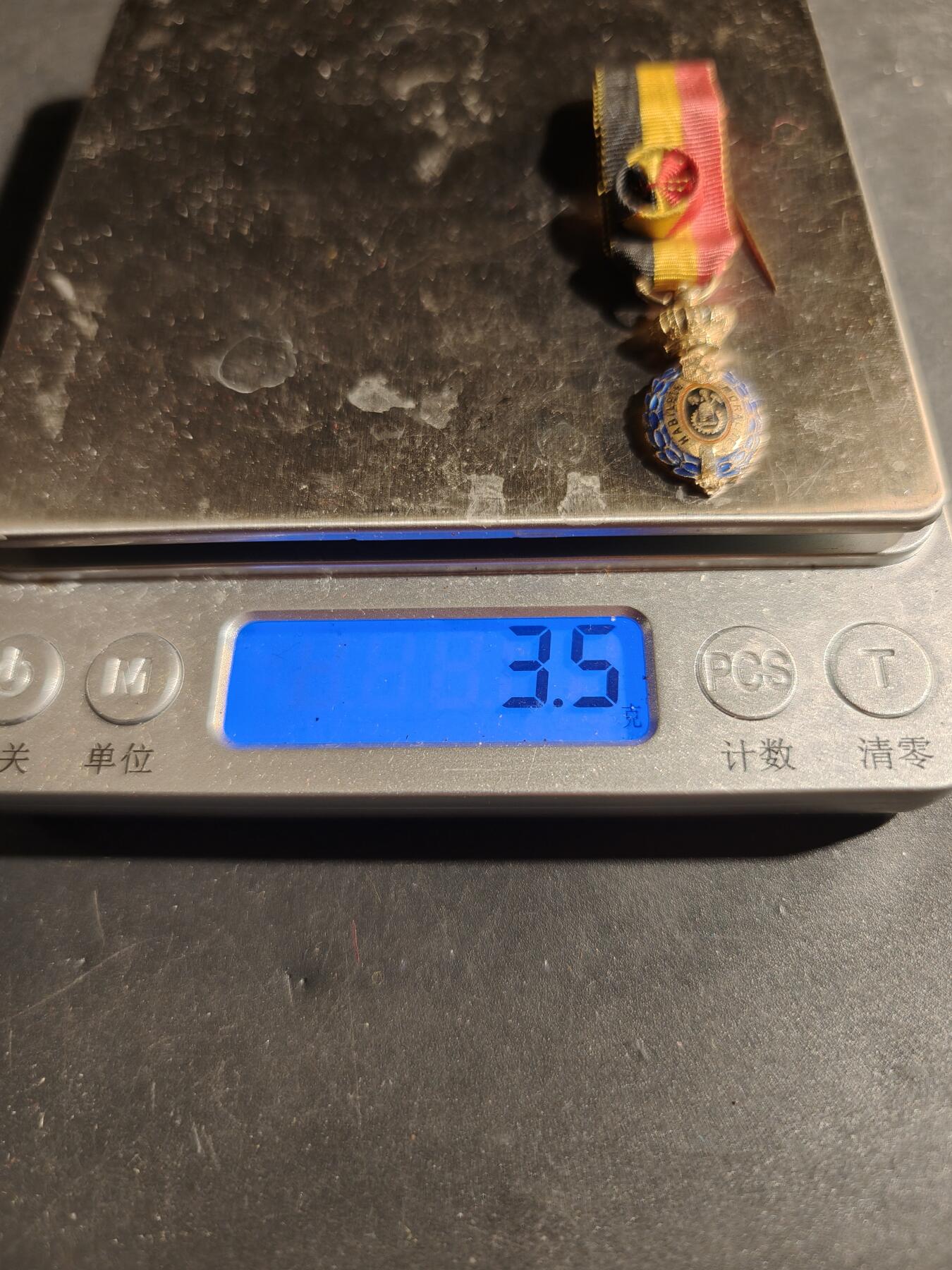 老王徽章第180期