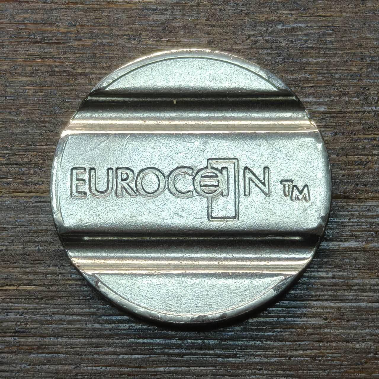 【铜匠收藏】★第146★散币专场 不寄存，30包邮。不满30元，支付5元运费。《接受代拍 代送NGC评级》 9【无寄存】英国 带卡槽代币一枚