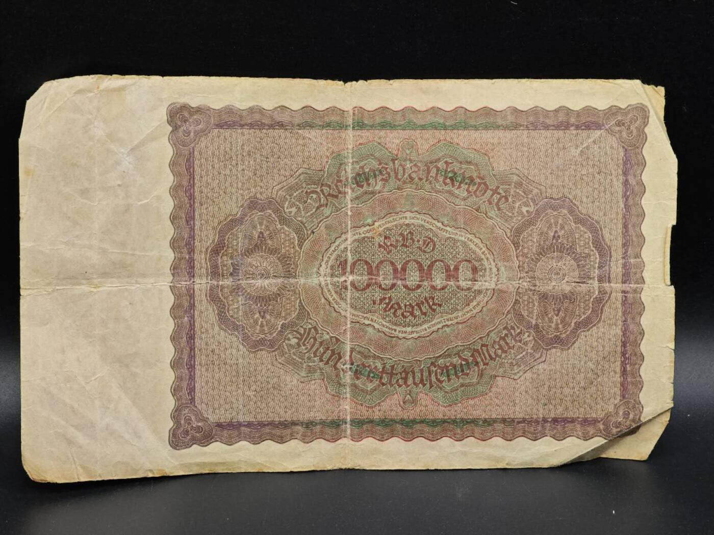 【淘币小摊】实时拍第八百六十四拍   无佣金纸币福利场   年前最后一周 之前的预留小年前全部发出 请更换最新收货地址  德国100000马克纸币【有折】