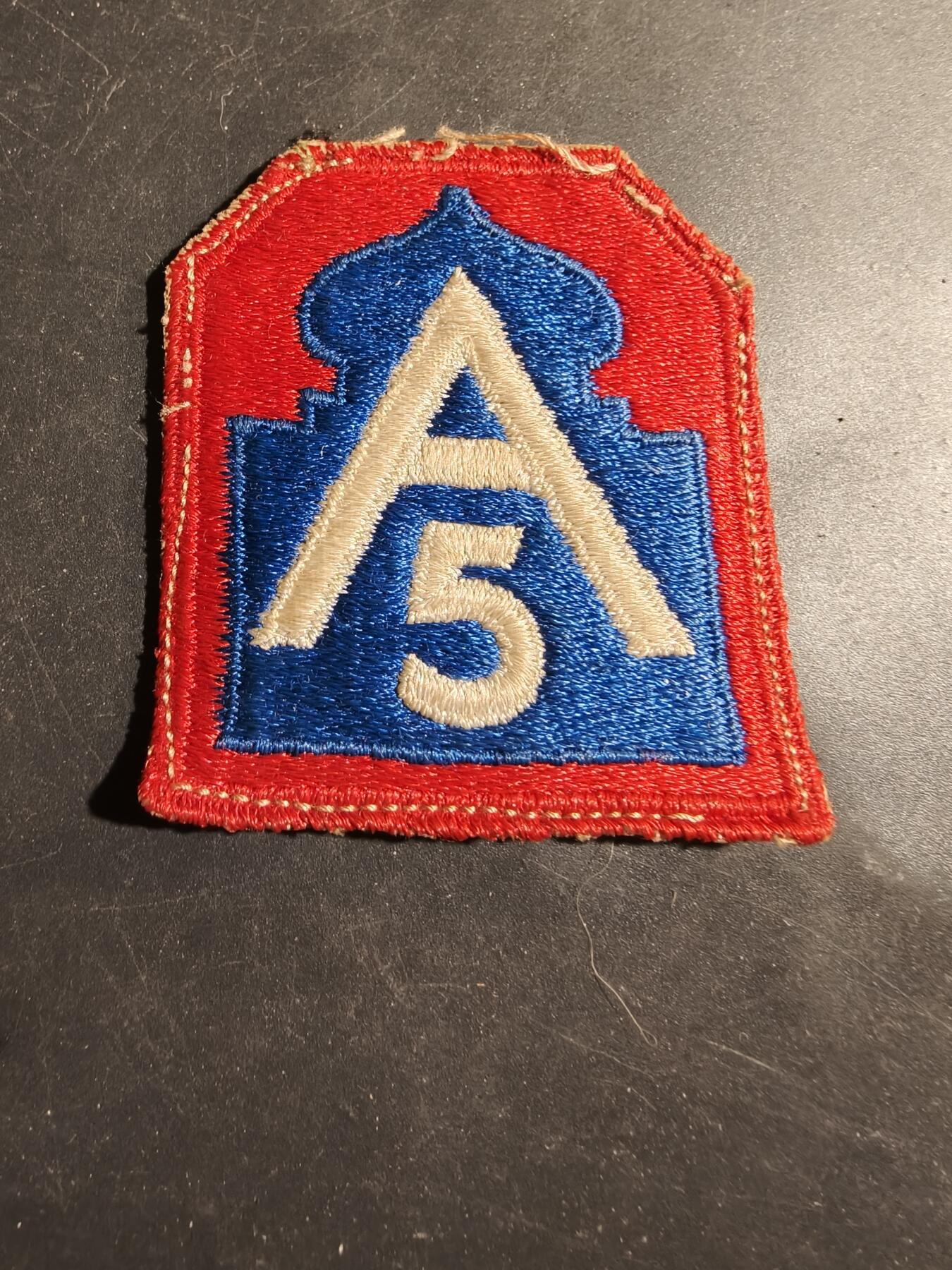 老王徽章第180期 美国陆军第5集团军臂章