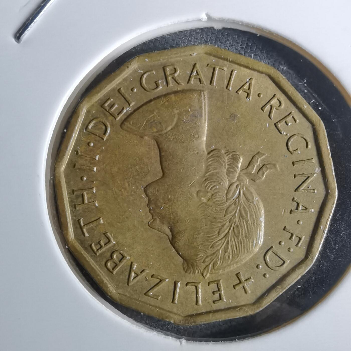 沼泽如烟--第985场 英国1966年3便士