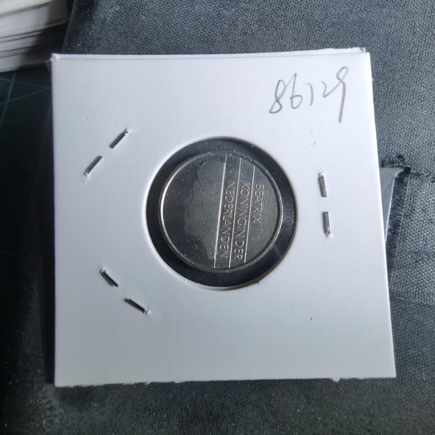 沼泽如烟--第985场 荷兰1983年25分