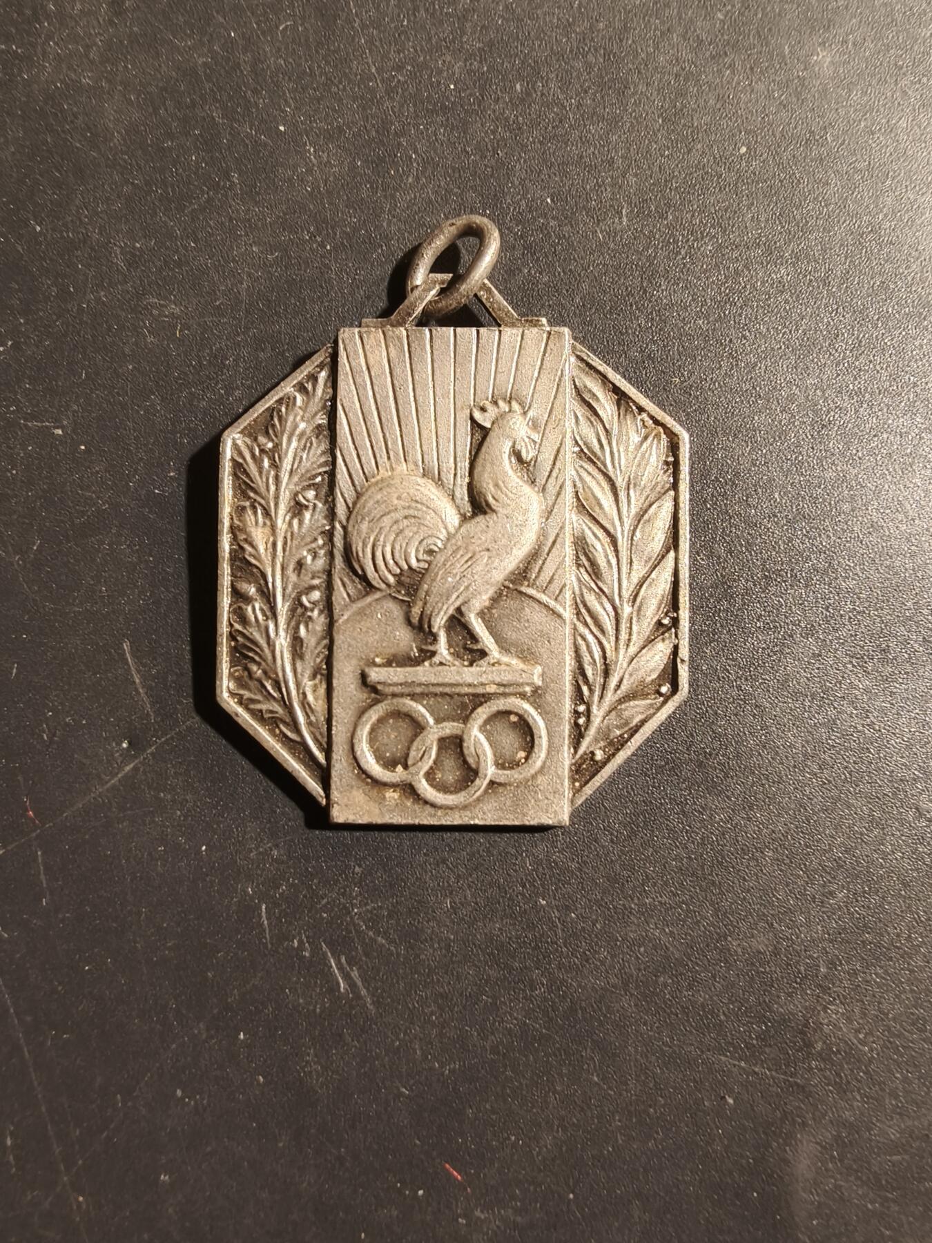 老王徽章第180期 法国奥运会纪念章