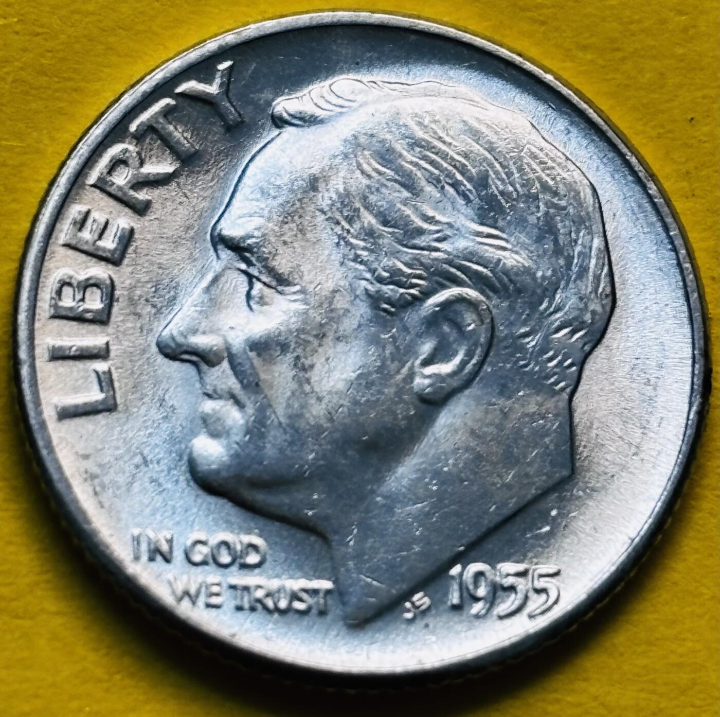 文馨钱币收藏第 293 场，春节前最后一期全部发出，将不予寄存，请悉知 原光好品 1955 年美国罗斯福 10 美分银币   2.5 克 900 银