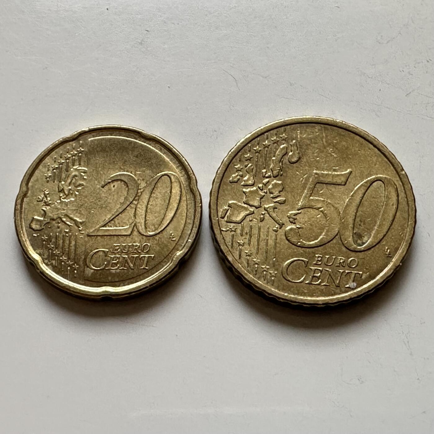 🌹外币初藏🌹🐯2026年第16场 快递将在12号停运 年前需发货的抓紧 ，年后正月十五恢复发货 芬兰20/50欧分一对 b