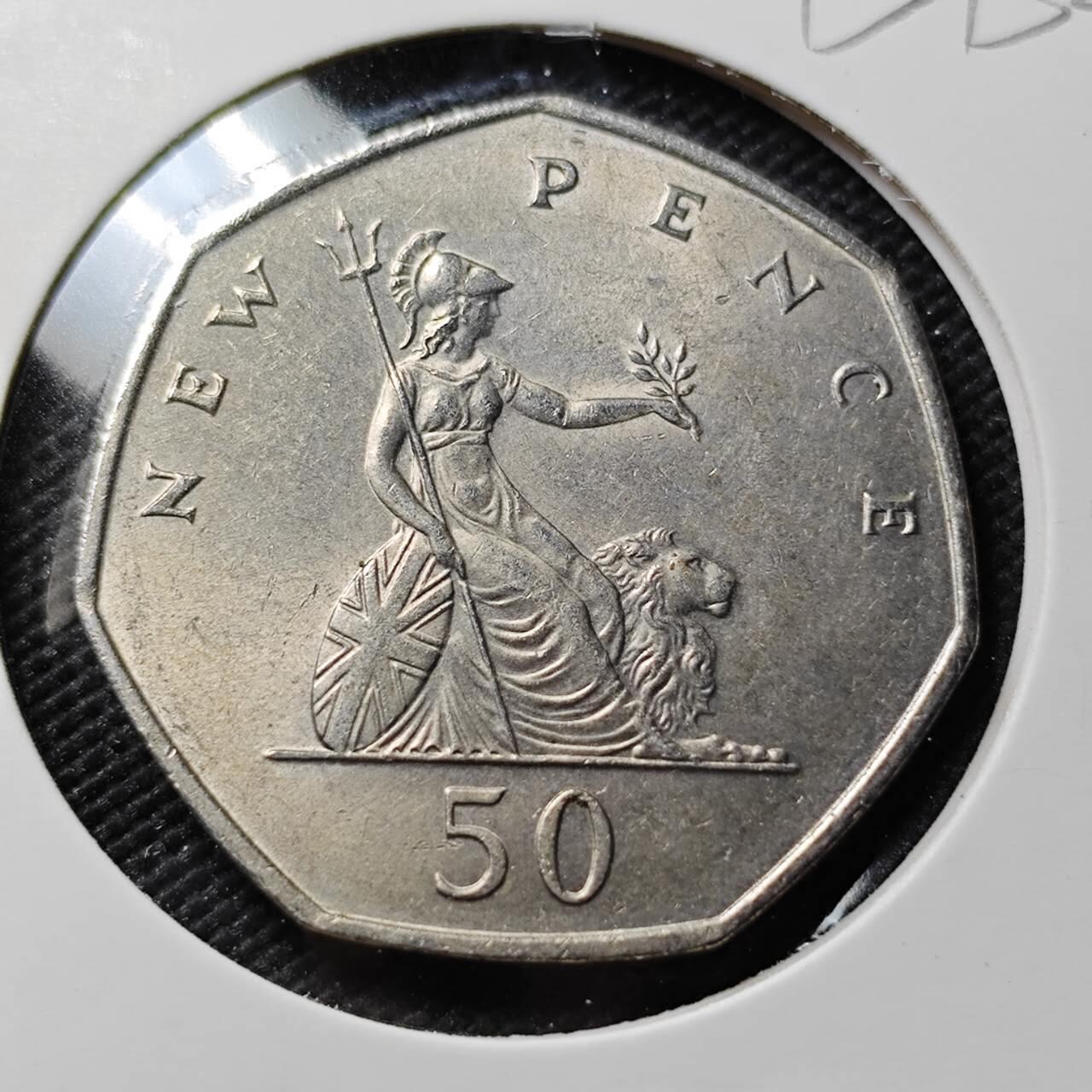 KK钱币收藏小铺  第393期  2月预留时间 周末发货  1969英国50大便士 好品