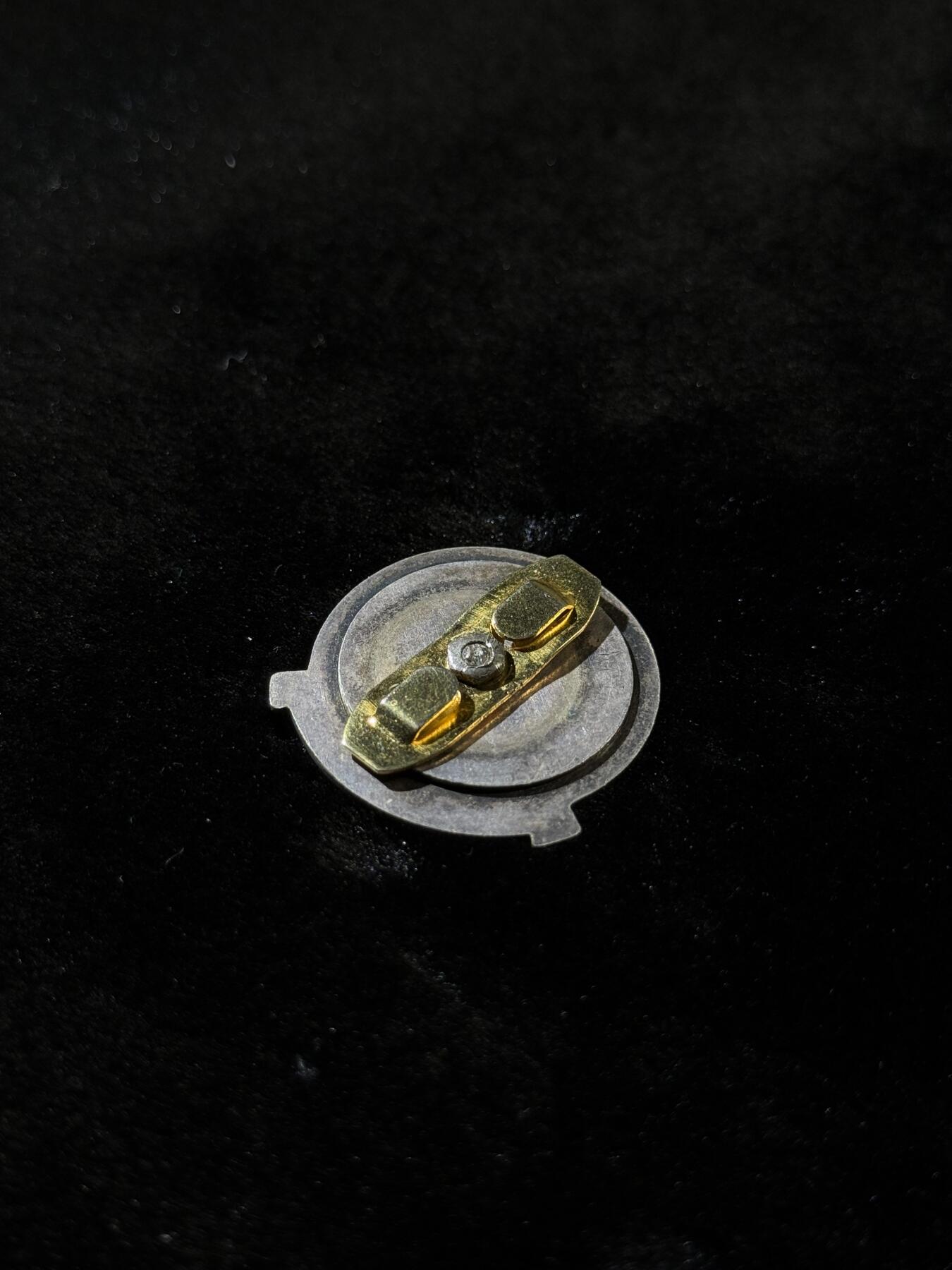 欢庆春节！戎马世界章牌大赏第111期春节大拍 匈牙利证章