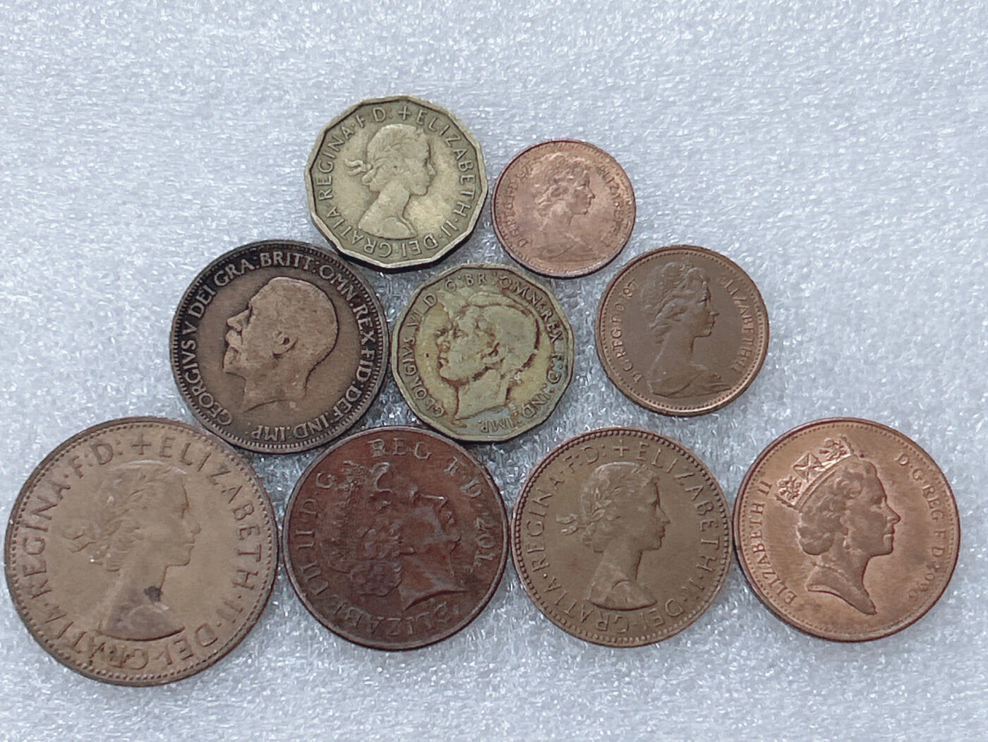 第一海外回流一元起拍收藏 散集专场  第299期 英国不同面值版本硬币 9枚