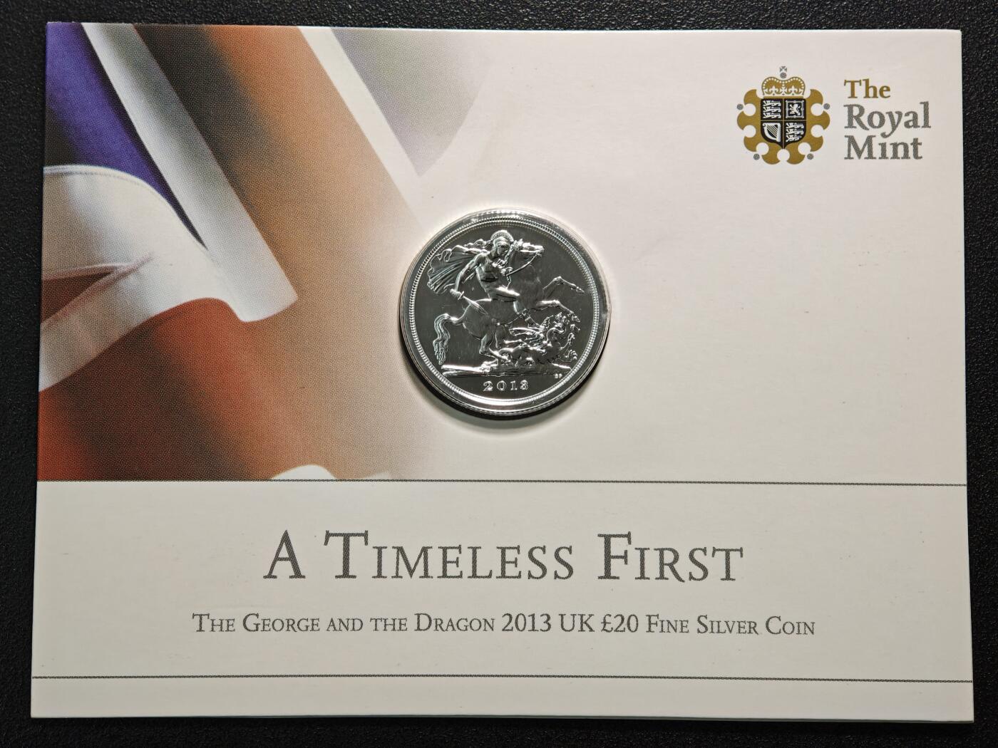 【德藏】世界币章拍卖第164期（拍品征集中~欢迎藏友联系） 2013年 英国圣乔治屠龙纪念银币 原册 999银 直径约：27mm；重约：15.71g