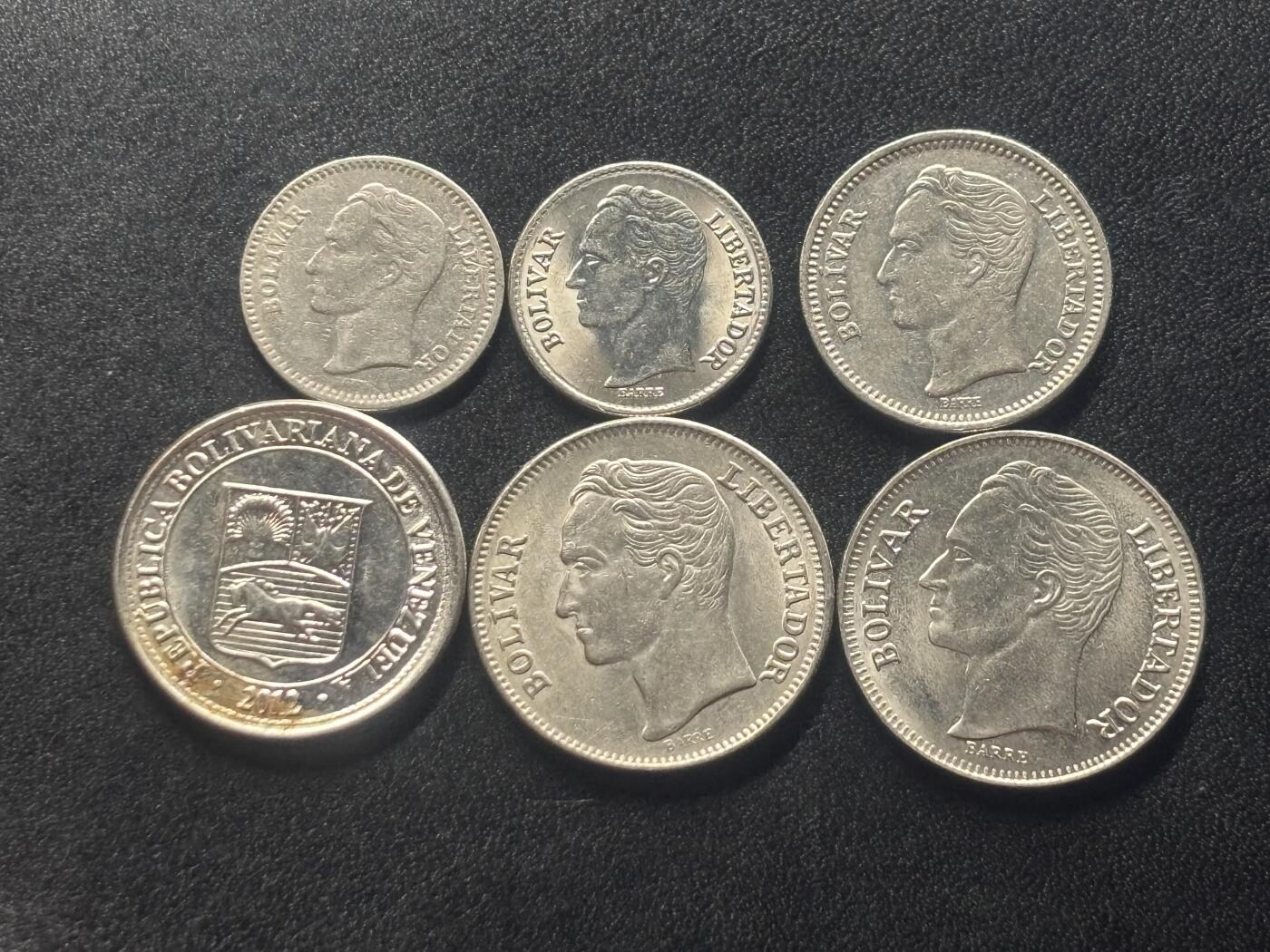 邮泉阁限时拍卖第四十一场（硬币在国外。请付邮费6元。） 委内瑞拉6枚