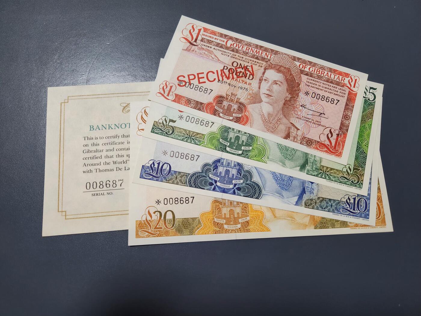 2月4号晚上8点 外国纸币自动截拍第17场 样票全新全套