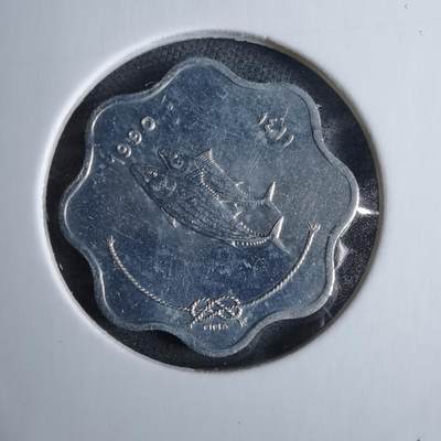 沼泽如烟--第985场 - 马尔代夫1990年5拉雷