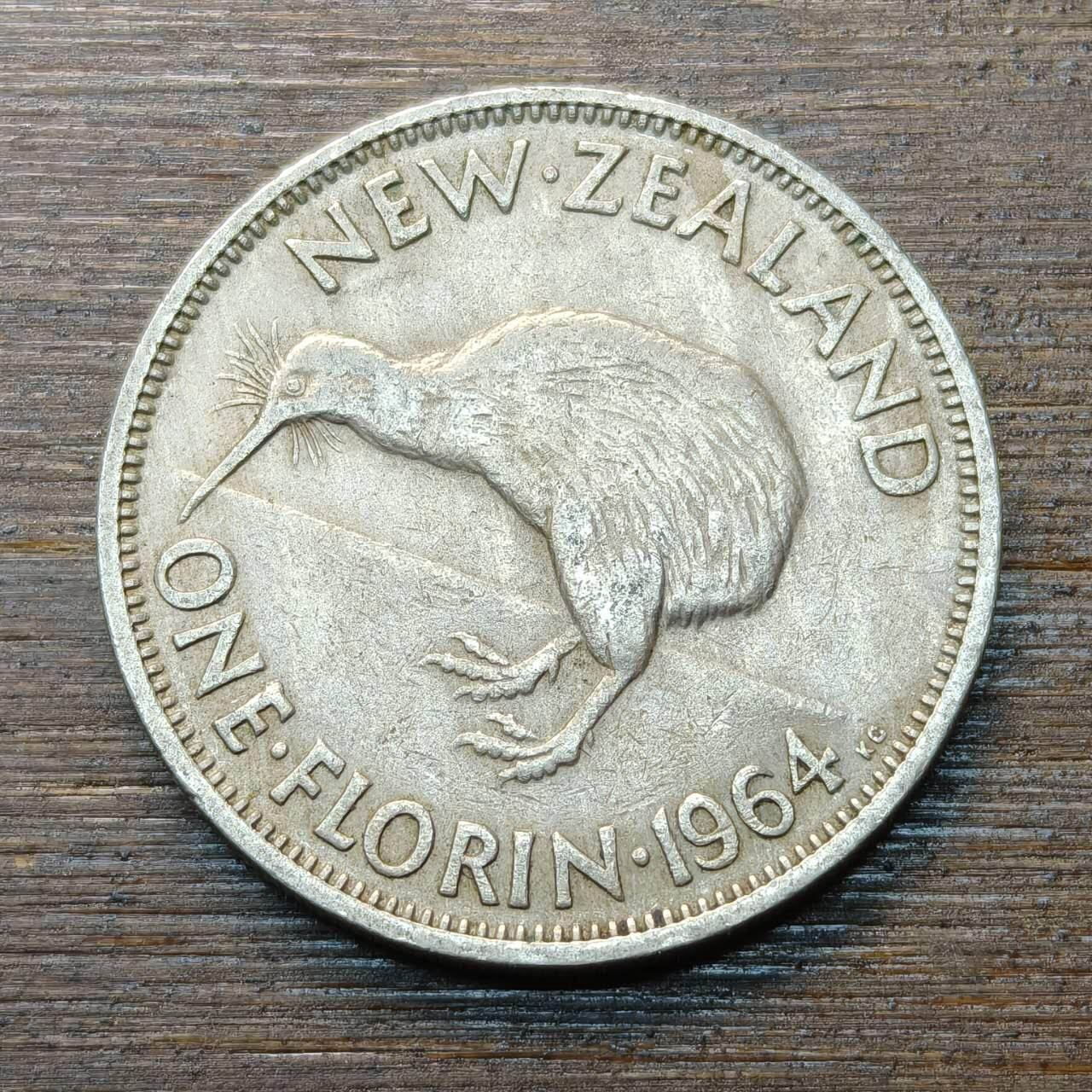 【铜匠收藏】★第146★散币专场 不寄存，30包邮。不满30元，支付5元运费。《接受代拍 代送NGC评级》 14【无寄存】新西兰 1弗洛林 1964年