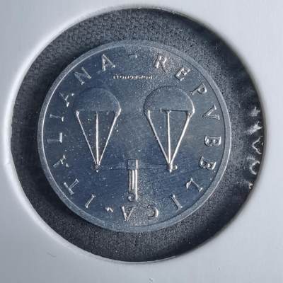 沼泽如烟--第985场 - 意大利1985年1里拉