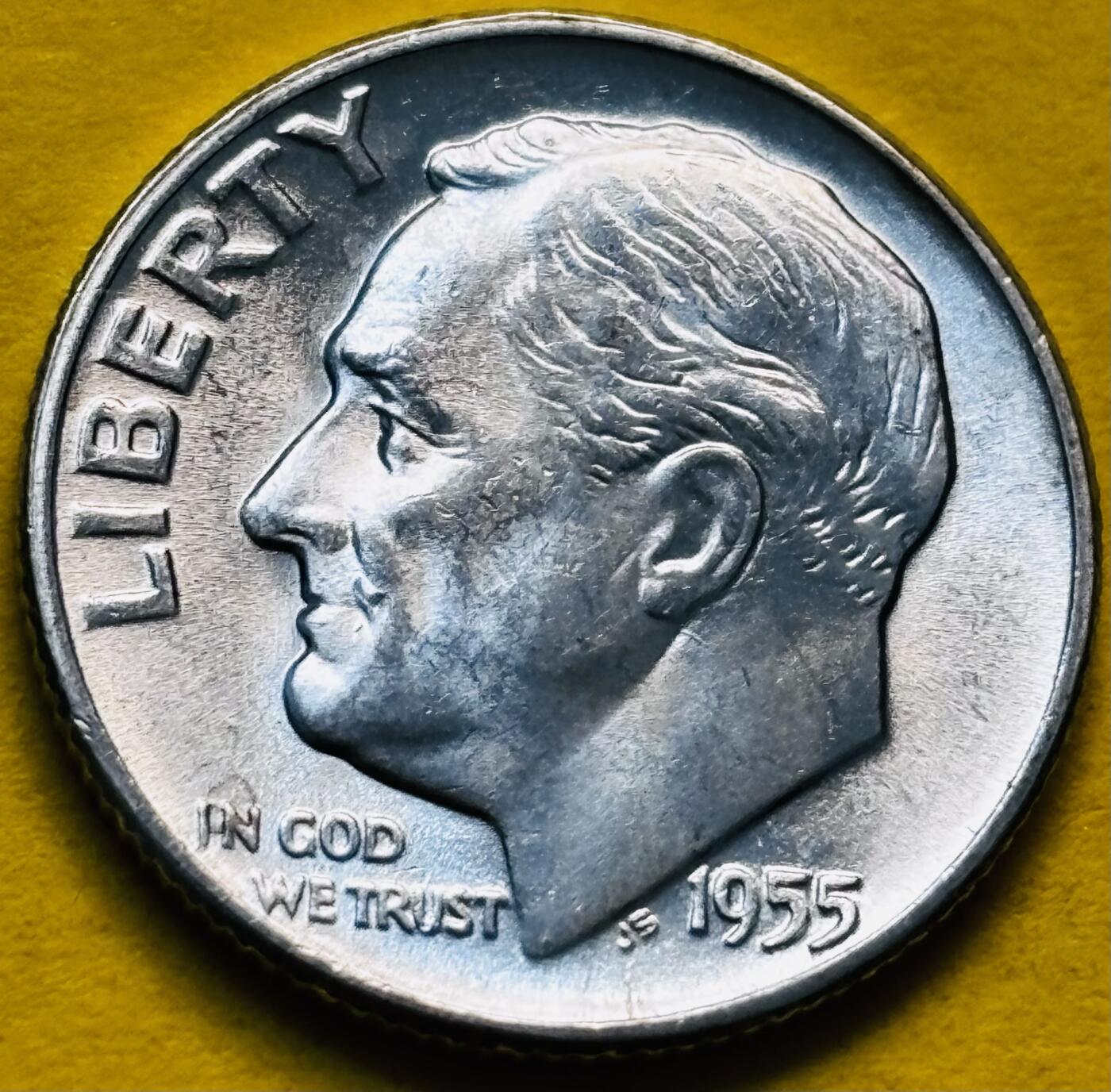 文馨钱币收藏第 293 场，春节前最后一期全部发出，将不予寄存，请悉知 原光好品 1955 年美国罗斯福 10 美分银币  2.5 克 900 银