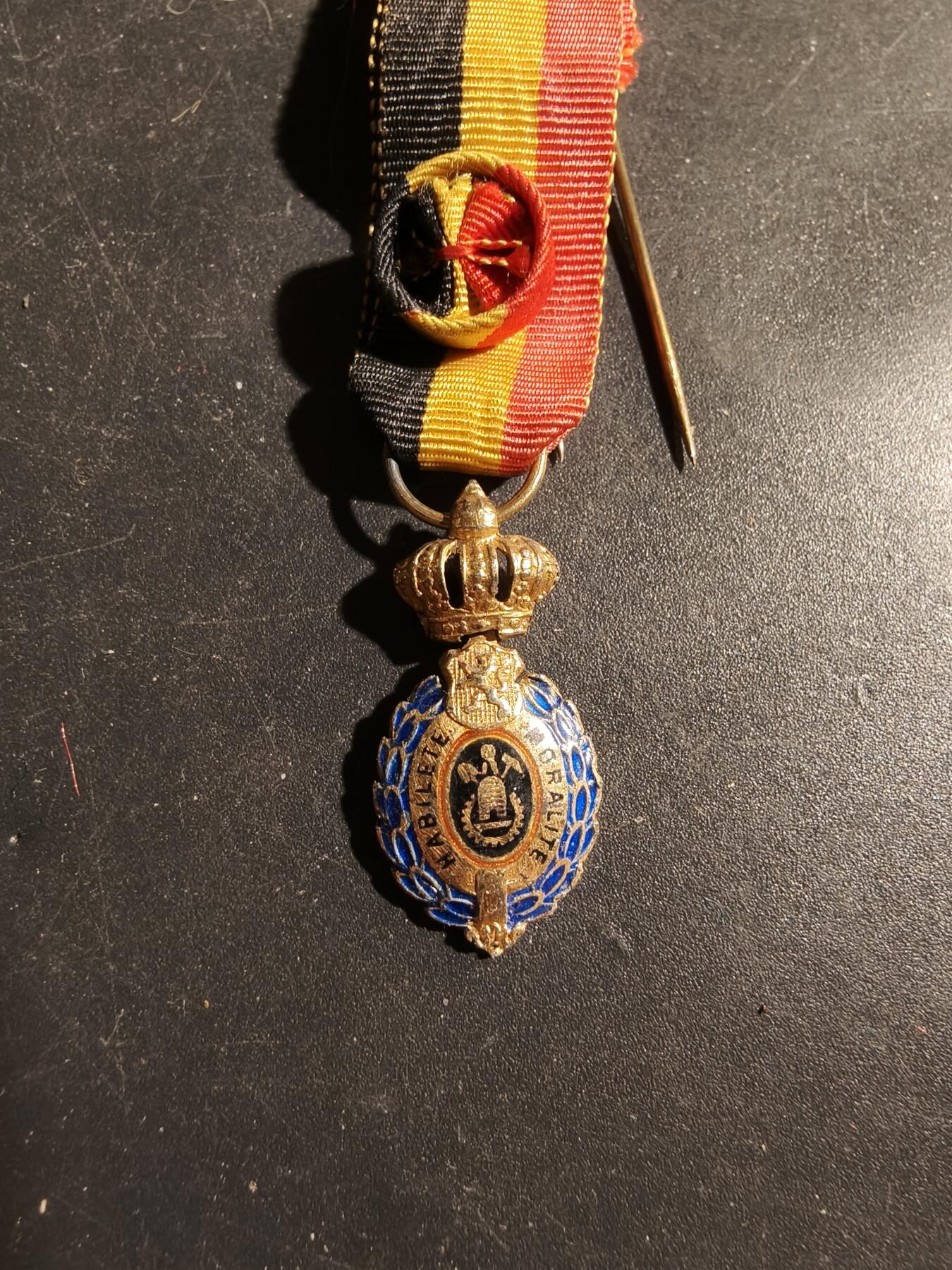 老王徽章第180期