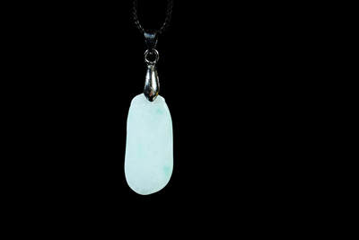 上海都达杂项专场90【全场包邮】  天然冰糯种飘绿翡翠（A货）精雕《福瓜》挂件90-101