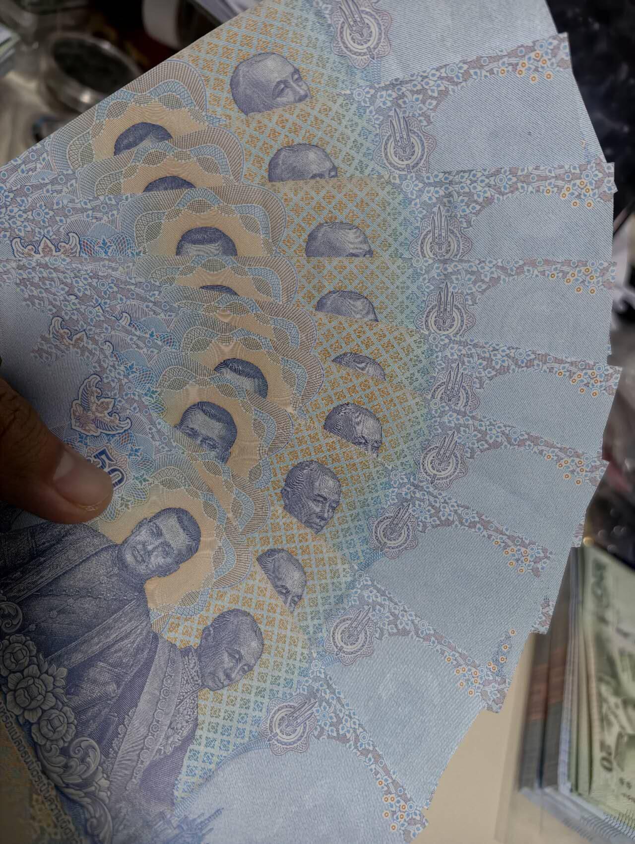 春节钱币瓷器清货捡漏拍场