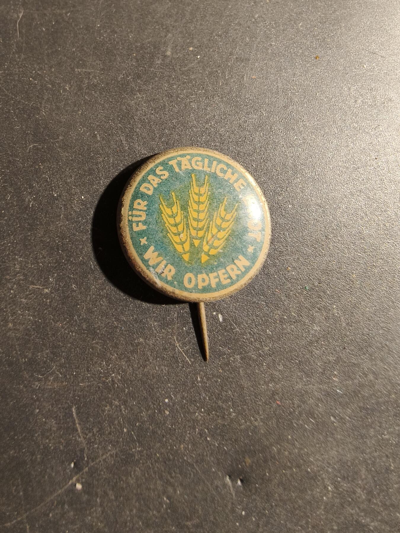 老王徽章第180期 德国针插