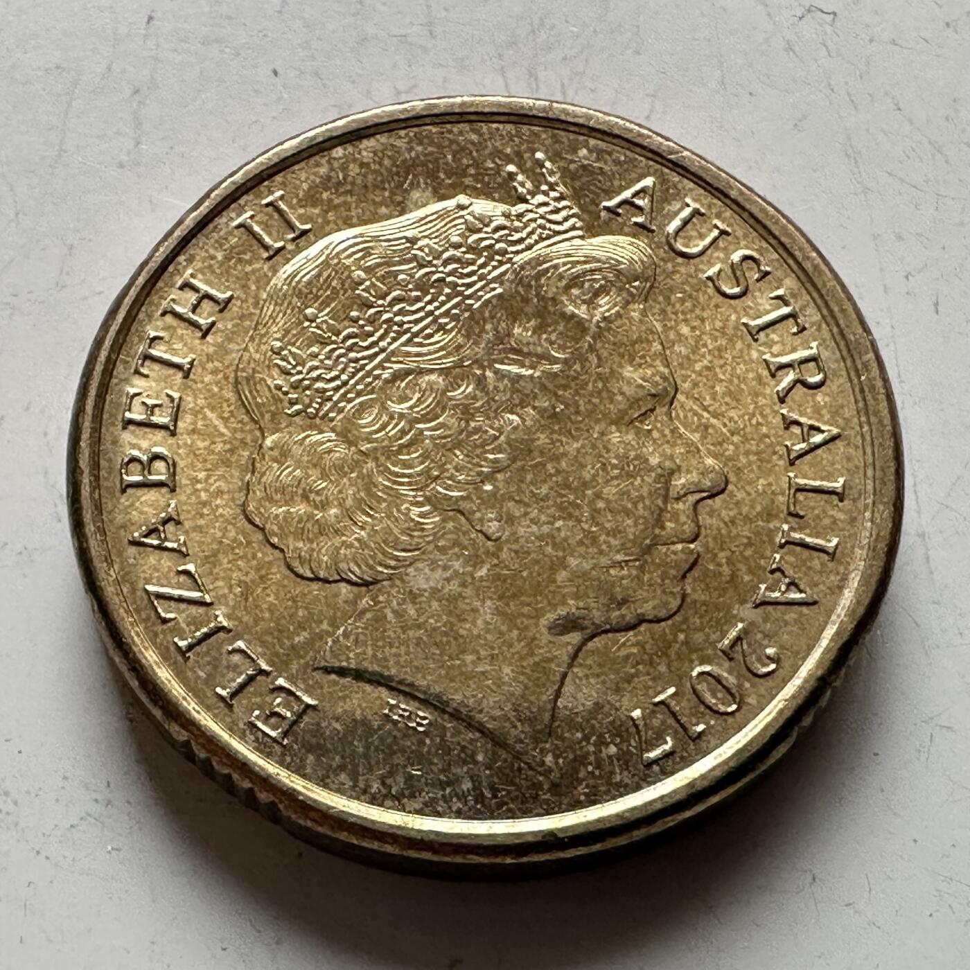 🌹外币初藏🌹🐯2026年第16场 快递将在12号停运 年前需发货的抓紧 ，年后正月十五恢复发货 澳大利亚2017年¥2彩色纪念币 b