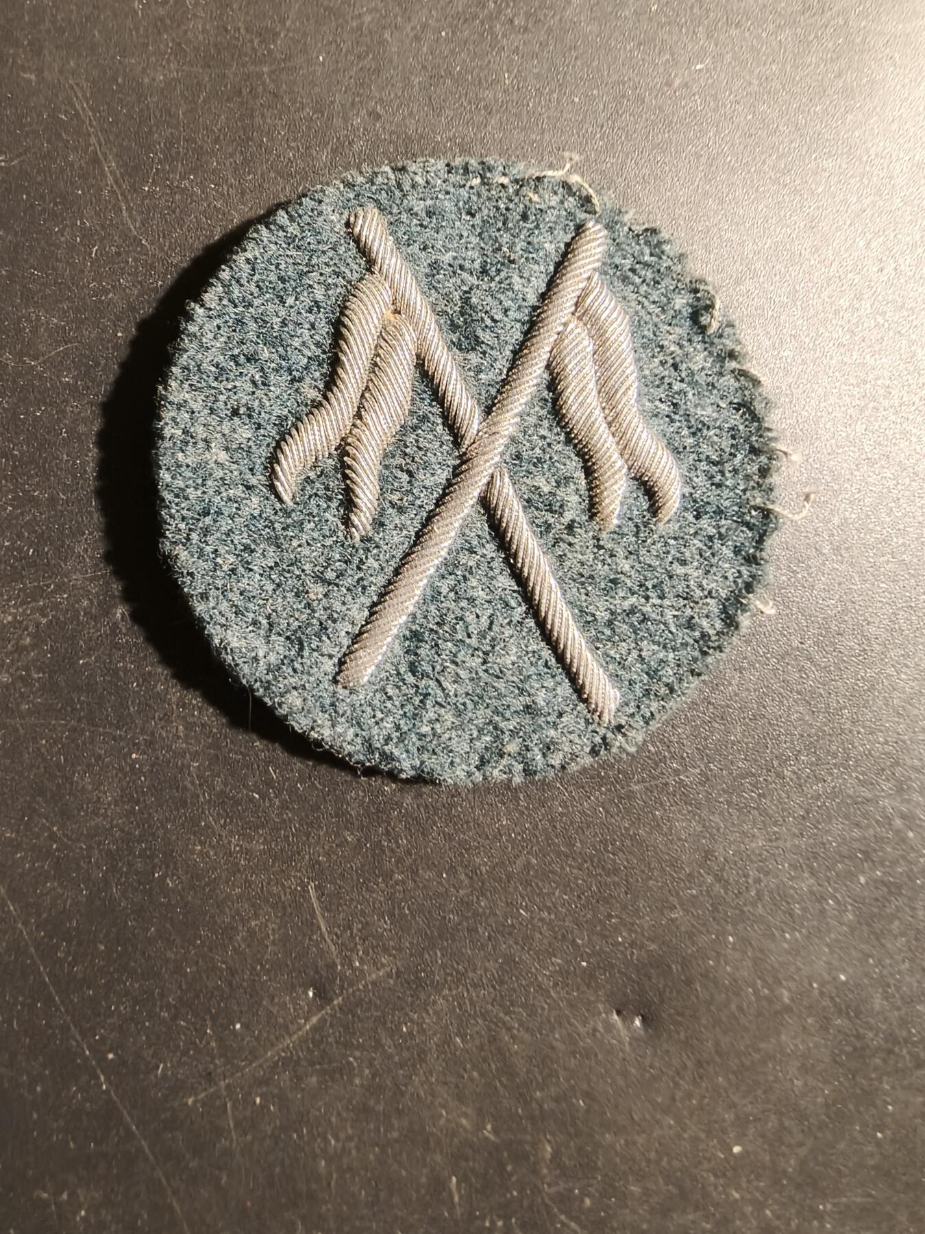 老王徽章第180期 德三空军士官B级电传打字员技能章