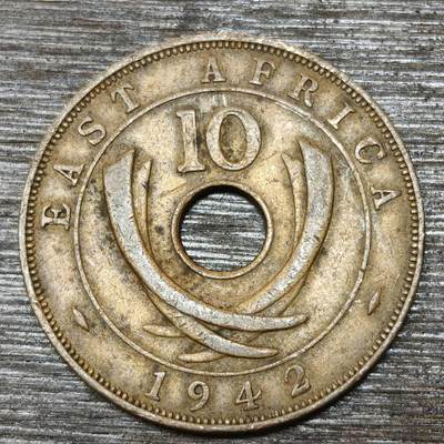 【铜匠收藏】★第146★散币专场 不寄存，30包邮。不满30元，支付5元运费。《接受代拍 代送NGC评级》 - 55【无寄存】英属东非 1942年 10分 乔治六世 铜币