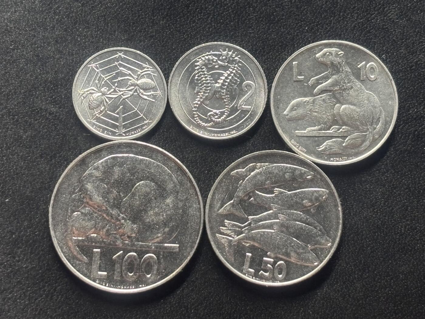 邮泉阁限时拍卖第四十一场（硬币在国外。请付邮费6元。） 圣马力诺1975年5枚