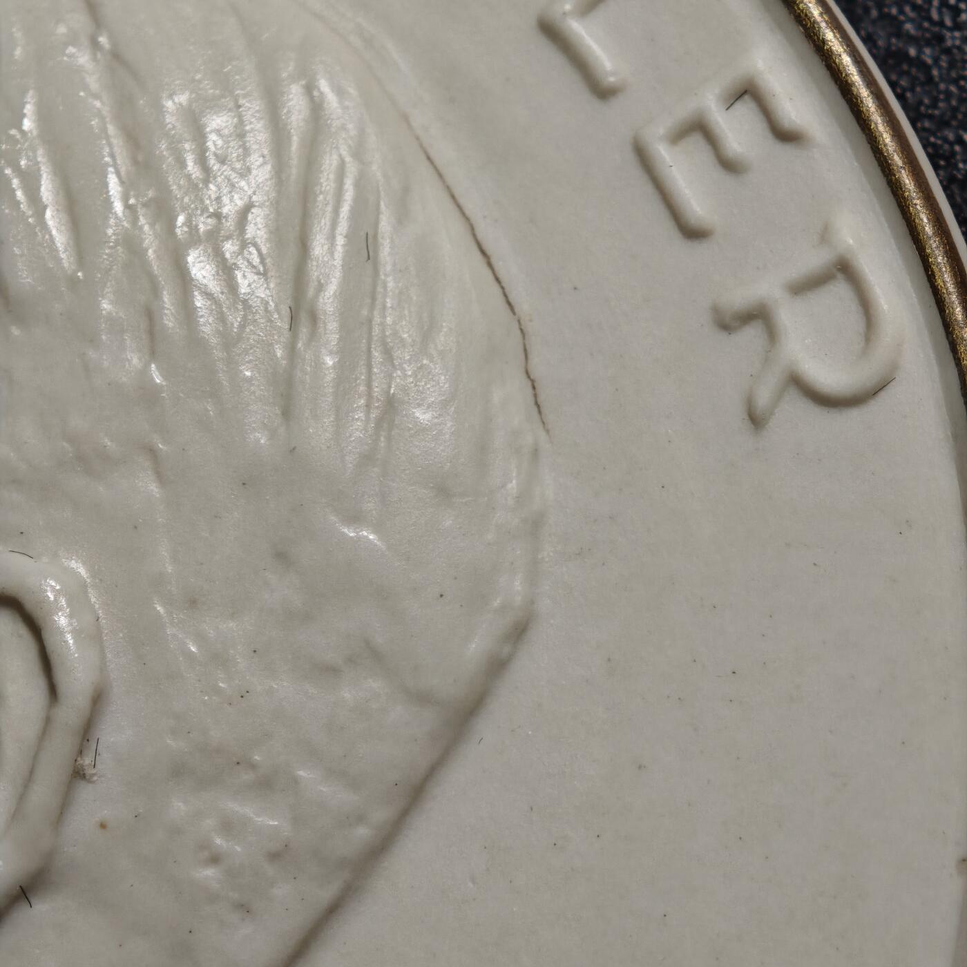 【德藏】世界币章拍卖第164期（拍品征集中~欢迎藏友联系） 1939年 德国民族社会主义工人党党首汉斯·洛纳特10周年高浮雕描金边白色陶瓷纪念章 直径约：88mm；重约：94g（原图请联系客服）