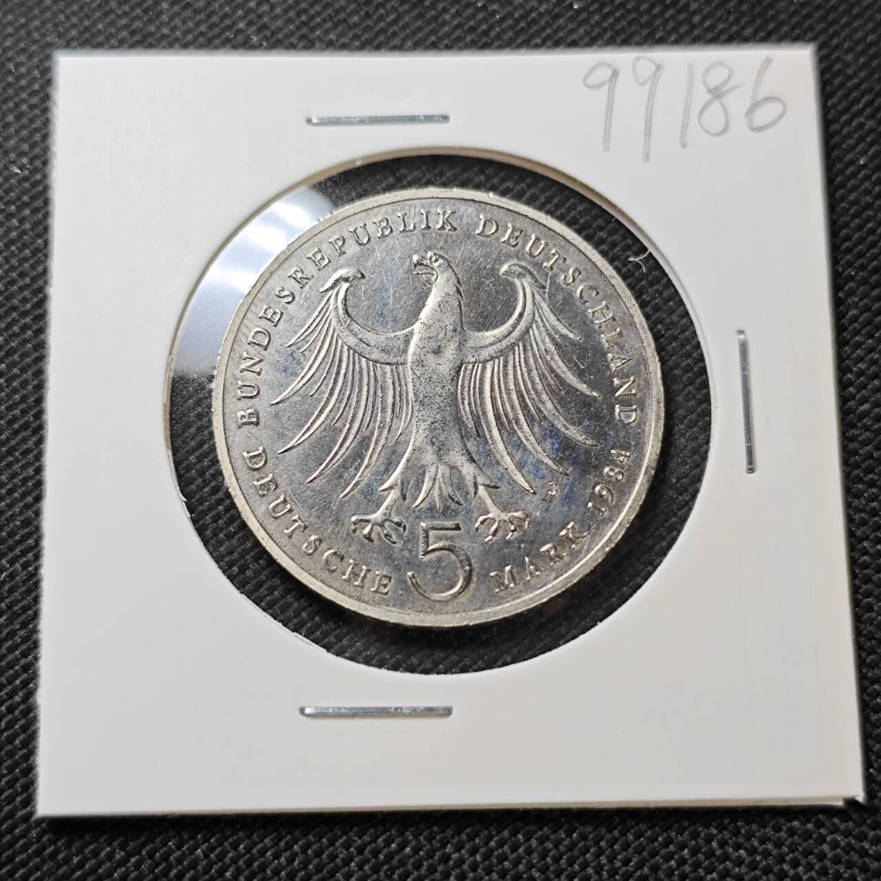 KK钱币收藏小铺  第399期  百期特拍（四拍之三）2月预留时间 周末发货  1984德国5马克纪念币 好品