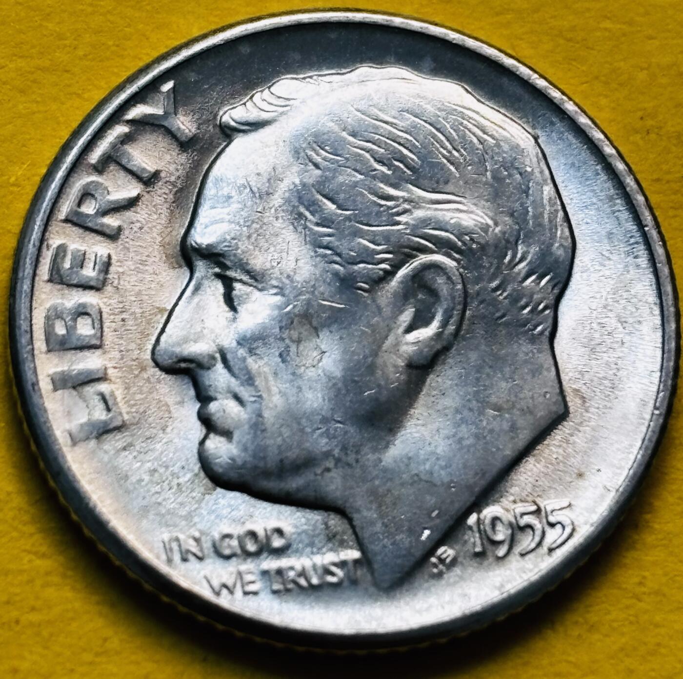 文馨钱币收藏第 293 场，春节前最后一期全部发出，将不予寄存，请悉知 原光好品 1955 年美国罗斯福 10 美分银币 S 版 2.5 克 900 银