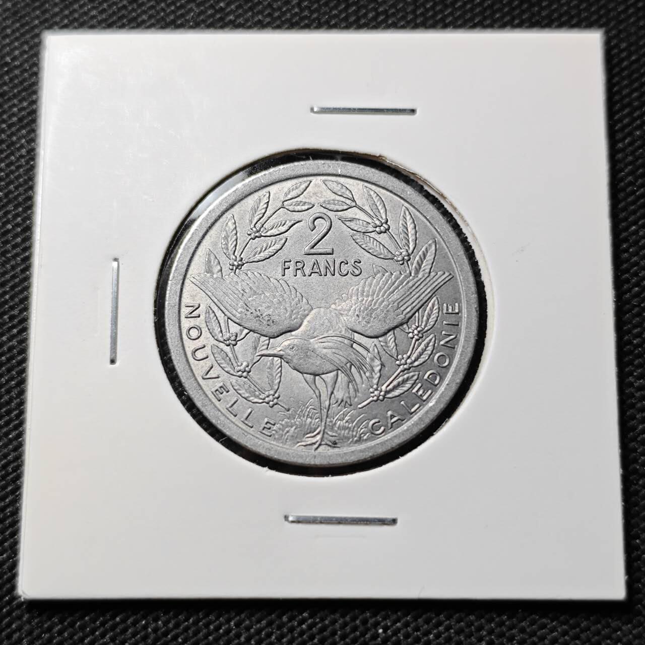 KK钱币收藏小铺  第393期  2月预留时间 周末发货  1977法属新喀里多尼亚2法郎 好品