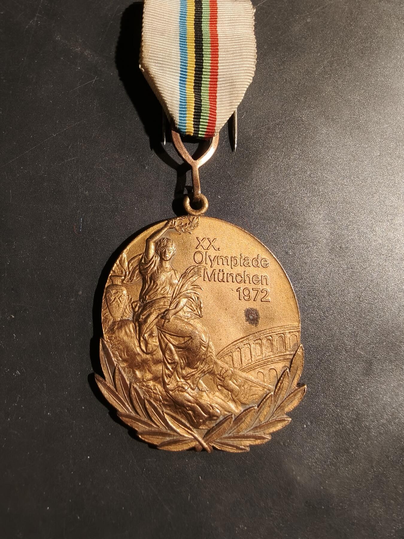 老王徽章第180期 比利时1972年慕尼黑奥运会纪念章