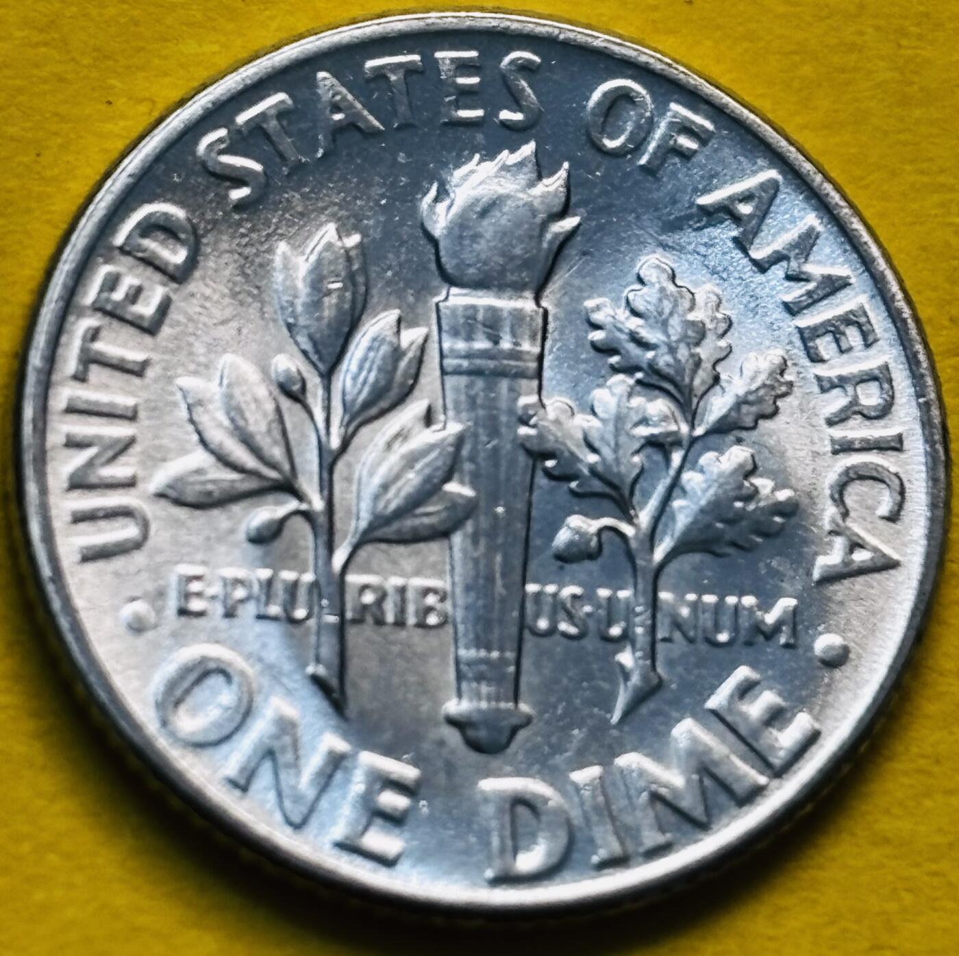 文馨钱币收藏第 293 场，春节前最后一期全部发出，将不予寄存，请悉知 原光好品 1955 年美国罗斯福 10 美分银币  2.5 克 900 银